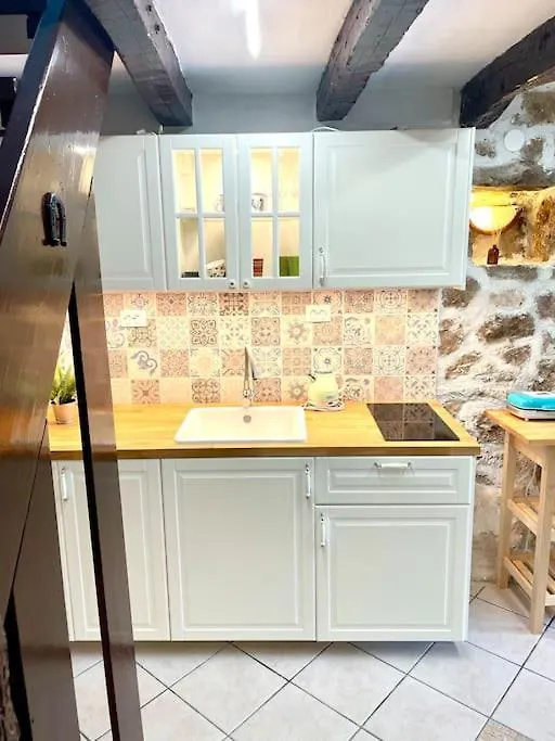 House With Lovely Terrace 10 Min Drive From The Sea Vrbnik 0*,  Horvátország