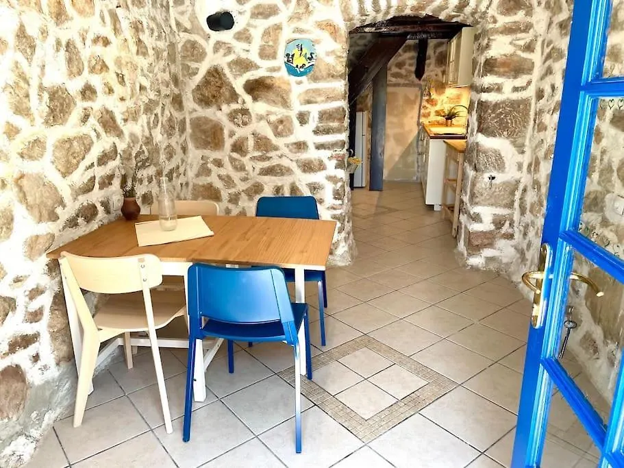 House With Lovely Terrace 10 Min Drive From The Sea Vrbnik