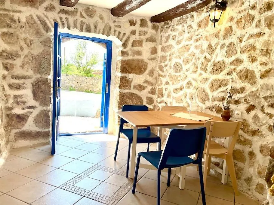 House With Lovely Terrace 10 Min Drive From The Sea Vrbnik 0*,
